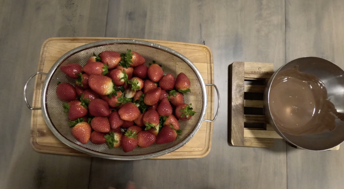 Rays Recipe: Chocolate Covered Florida Strawberries